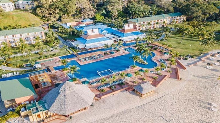 The Best All Inclusive Resorts In Panama Your Ultimate Guide   The Royal Decameron Golf Beach Resort Villas 1 768x432 